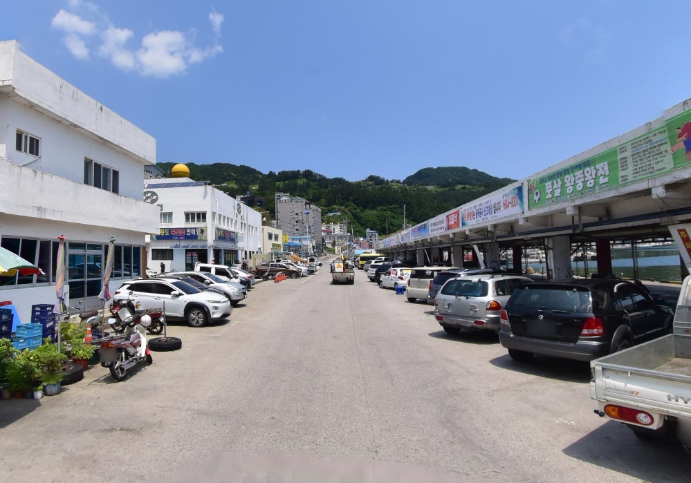 저동항