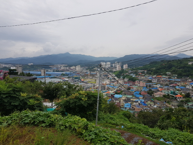 바닷가 마을 전경