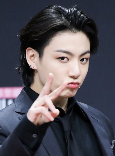 이유비-정국-BTS-열애설-사진4