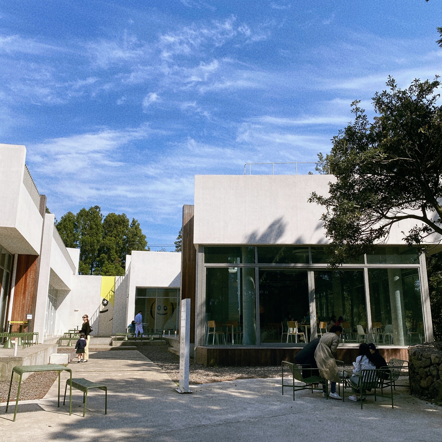 제주 구좌 송당무끈모루 안돌오름 밧돌오름 웨딩포토존 웨딩촬영 대형베이커리 카페 안도르 andor 인생샷