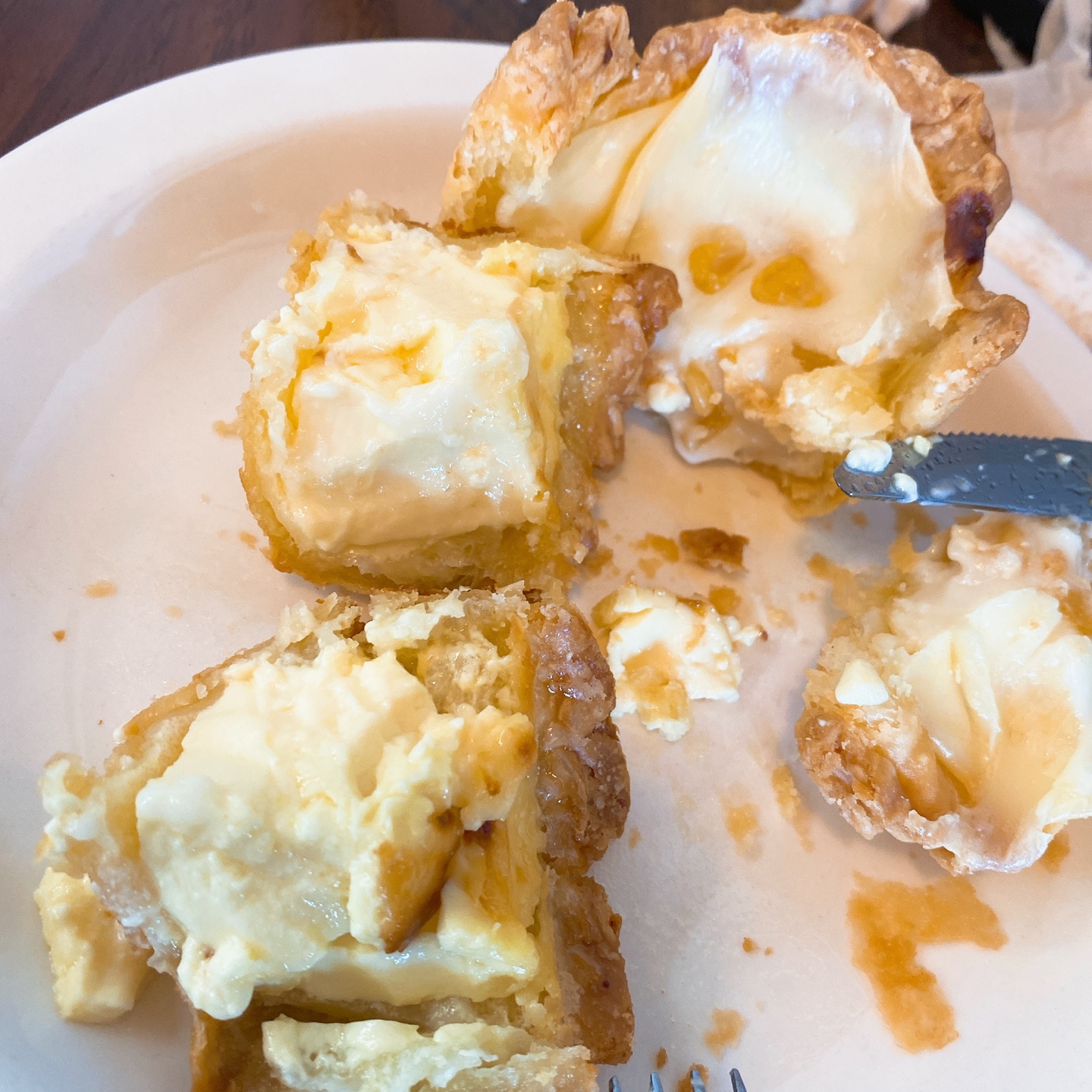 제주 서귀포 성산 혼인지 돌창고 개조 돌집 카페 고요히