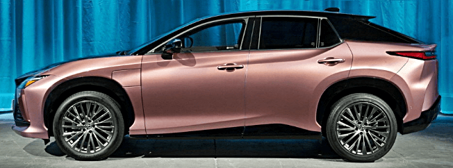 RZ(1세대) 익스테리어 디자인 측면