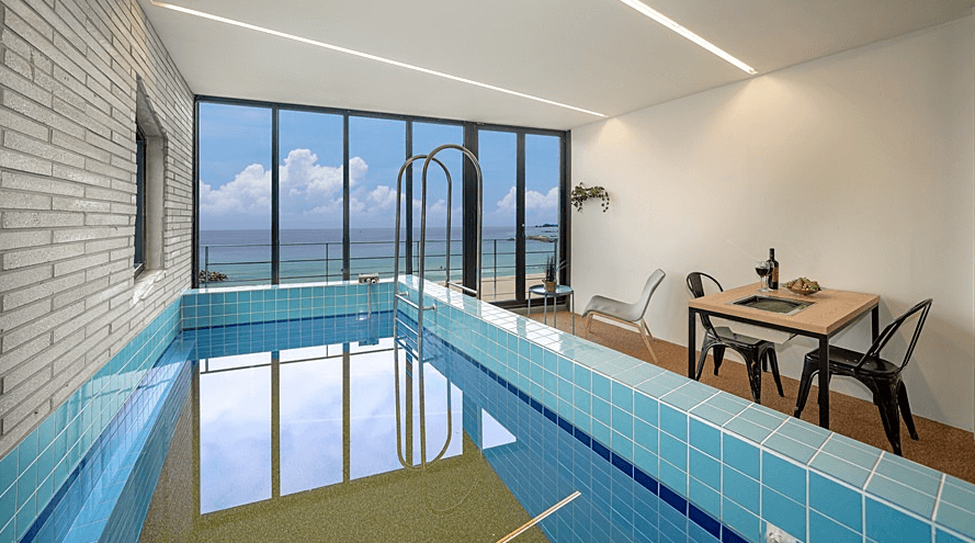 L9풀빌라 수영장