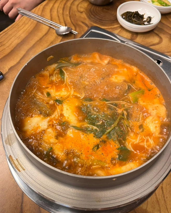 생생정보 행주 추어 매운탕 