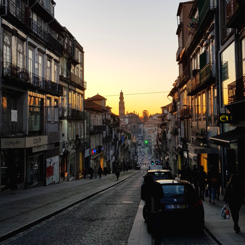 포르투갈 포르토 노을지는 길거리