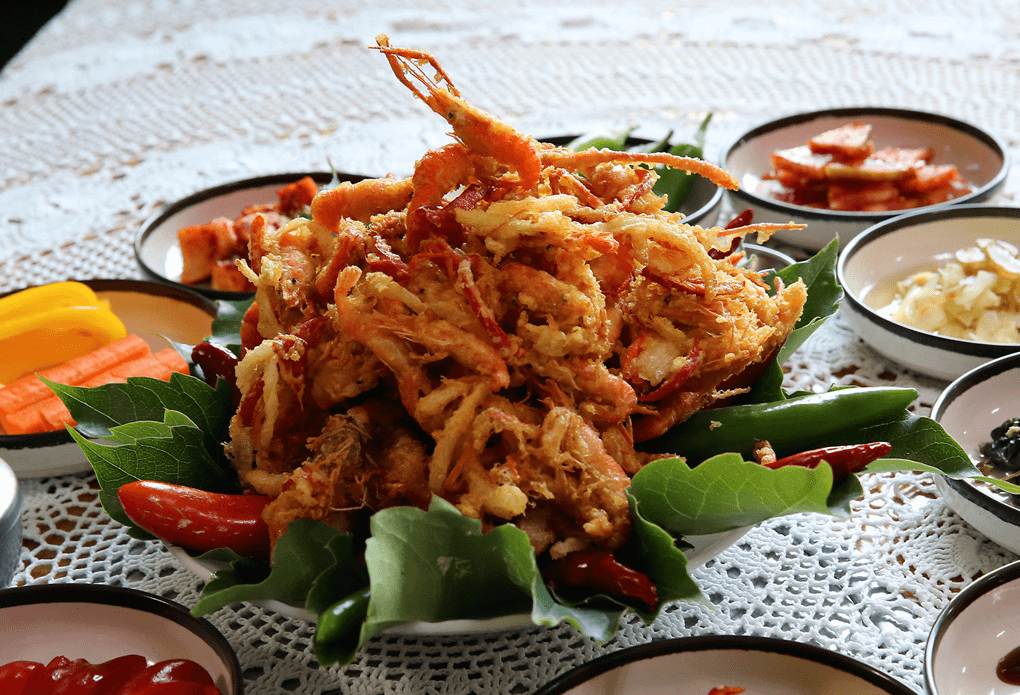 생생정보통 새뱅이수제비 전골 민물새우튀김 매운탕 천안 맛집