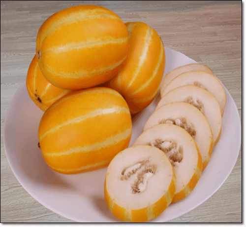 껍질도 좋은 참외