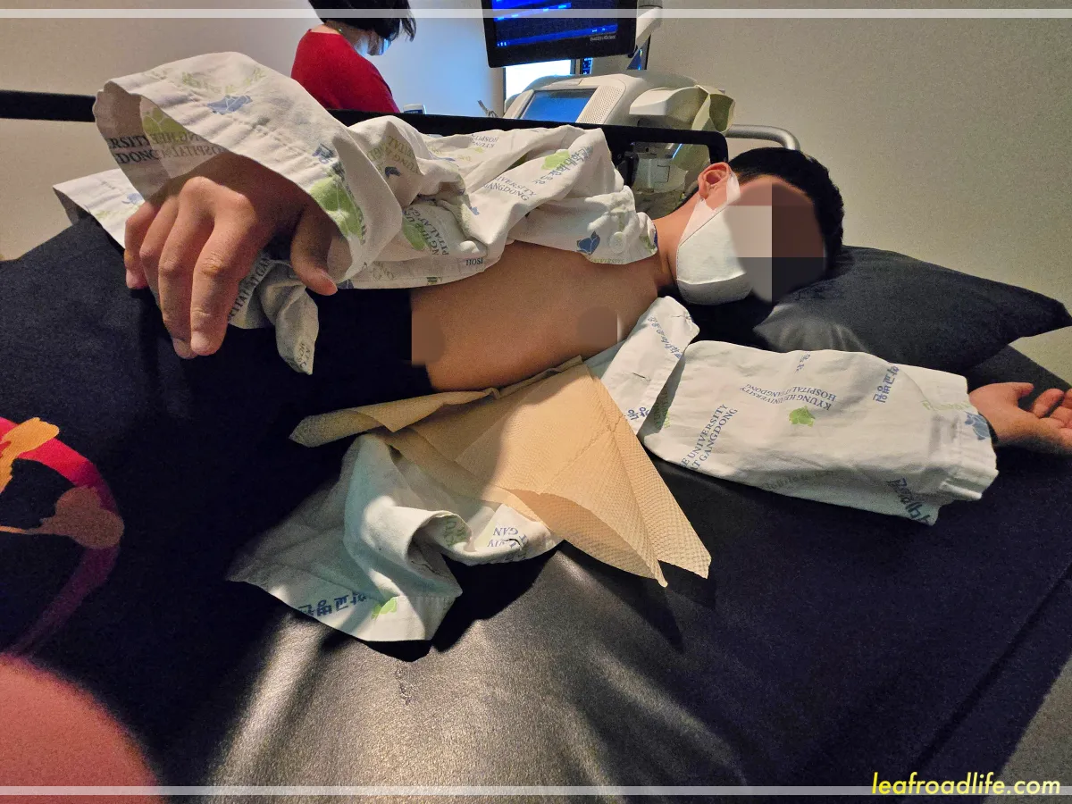 심장-초음파-누워있는-아들