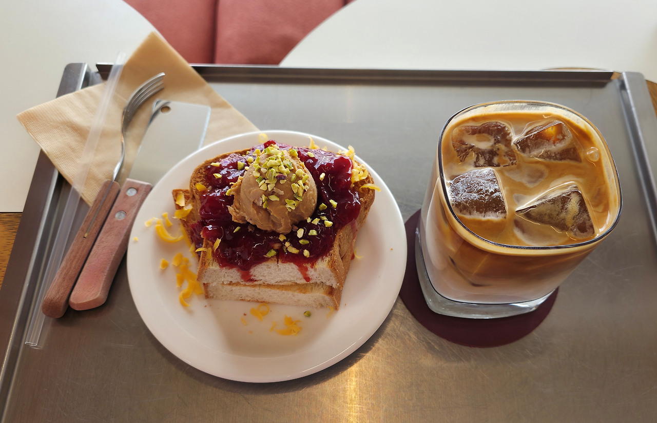 반려견 동반 가능한 카페 - 소이유지