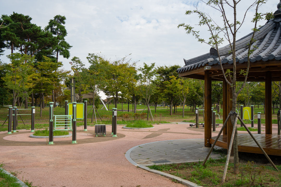 고색 향토 문화전시관 놀이터