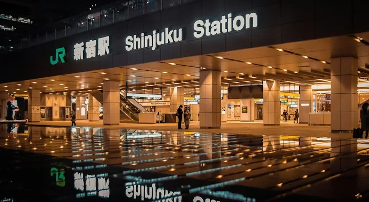 도쿄 타워 가장 가까운 역에서 도보로 약 5분