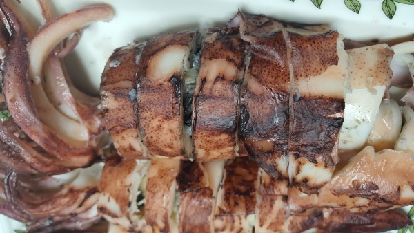 요리된-한치몸통