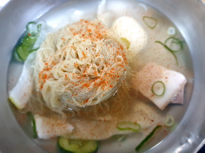 강남 논현동 평양냉면 '진미평양냉면'