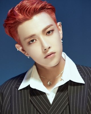 에이티즈 홍중 프로필
