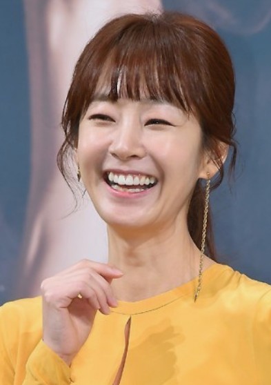 배우 명세빈 갑작스러운결혼