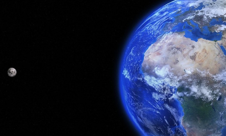 우주-속에-지구