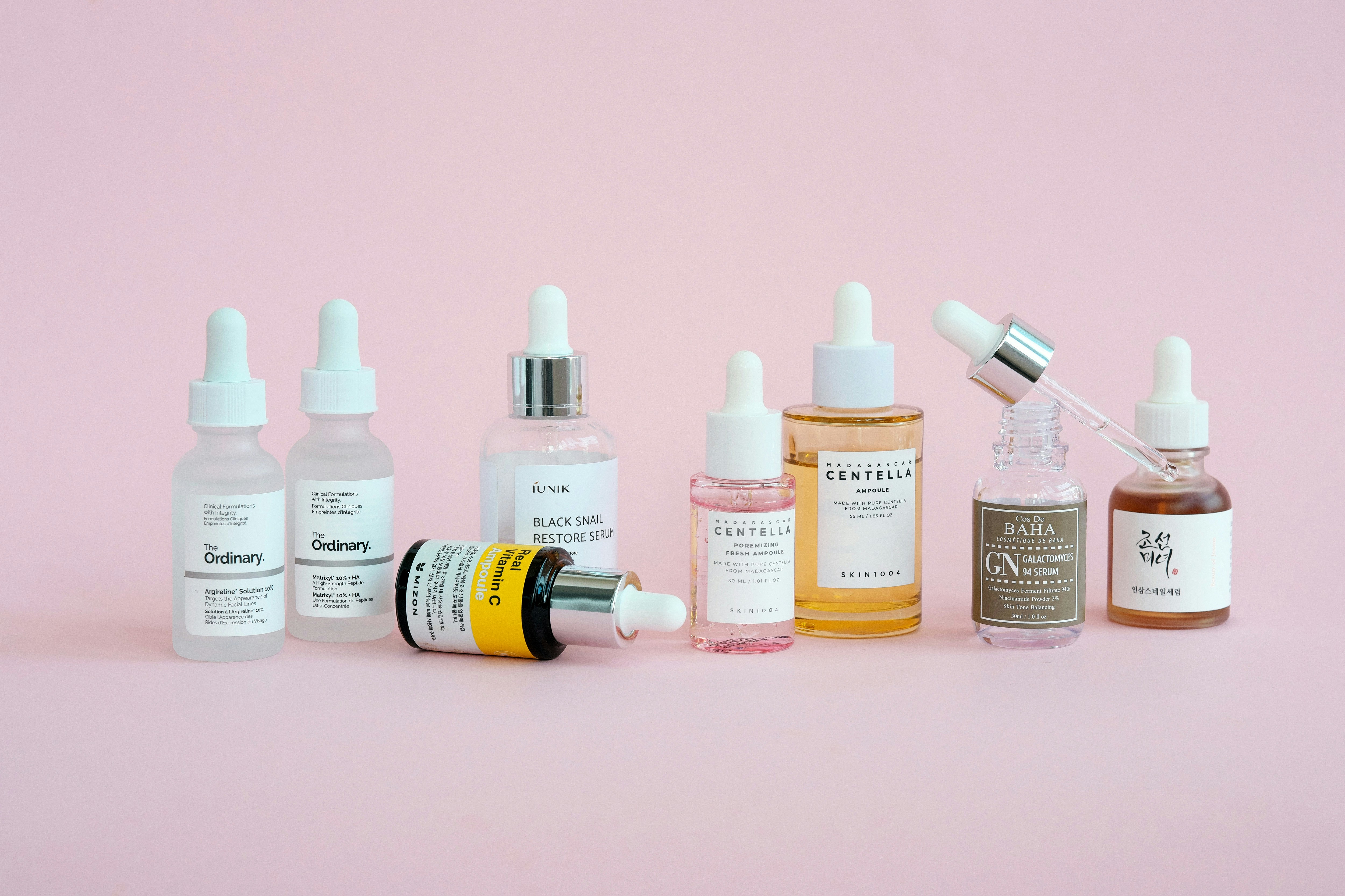 화장품, 스킨케어, 메이크업, 모델, 광고, 재테크, 중독