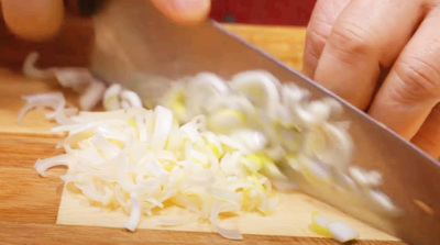 대파 채썰기