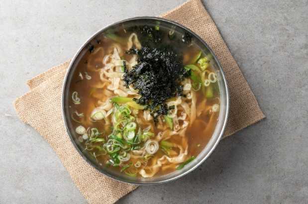  얼큰이 칼국수 가게 정보
