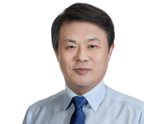 이학수 프로필