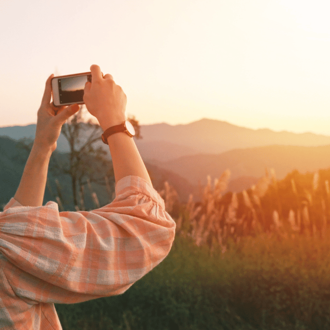 여행 사진을 위한 포즈와 표정 가이드