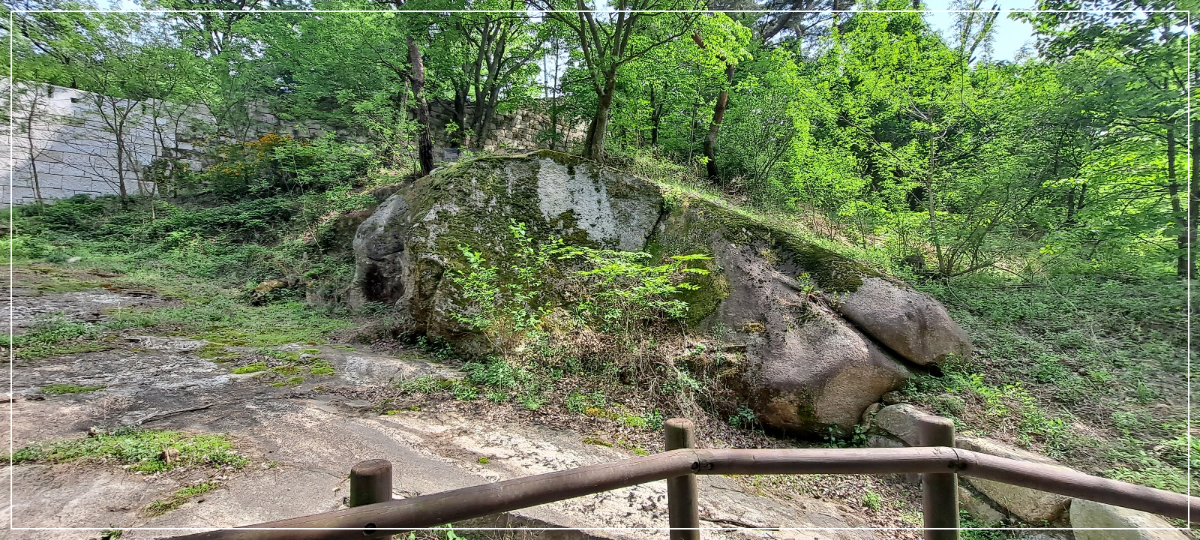 경사면-위-바위