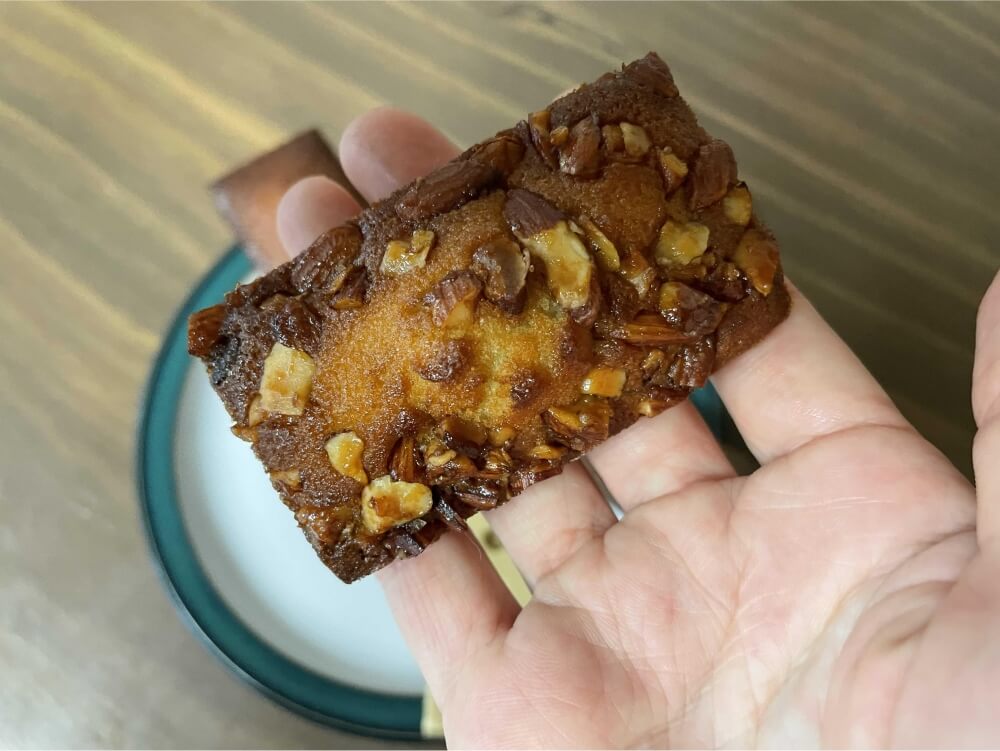 브릭샌드-견과류가-더해진-포레스트브릭-모습