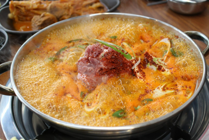 성서한옥집김치찜 울산북구점