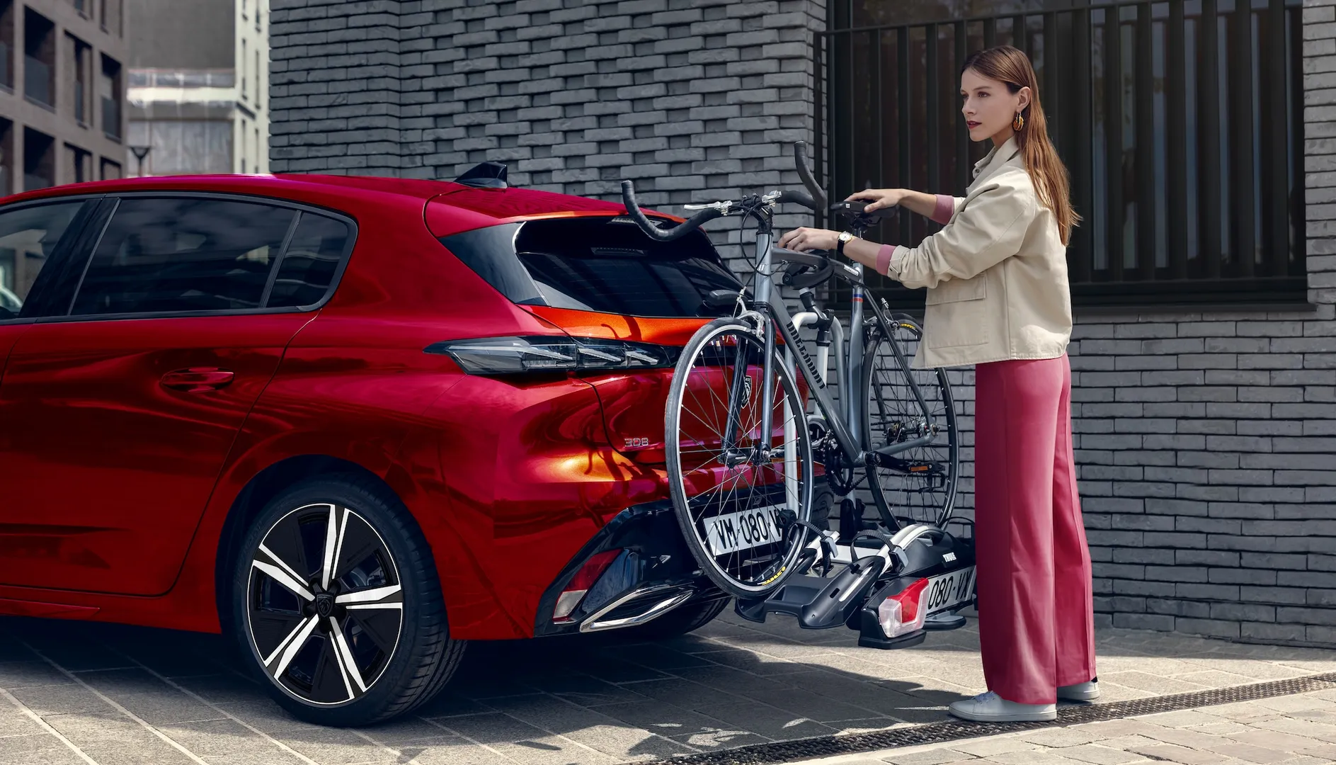 푸조 308 하이브리드 이미지