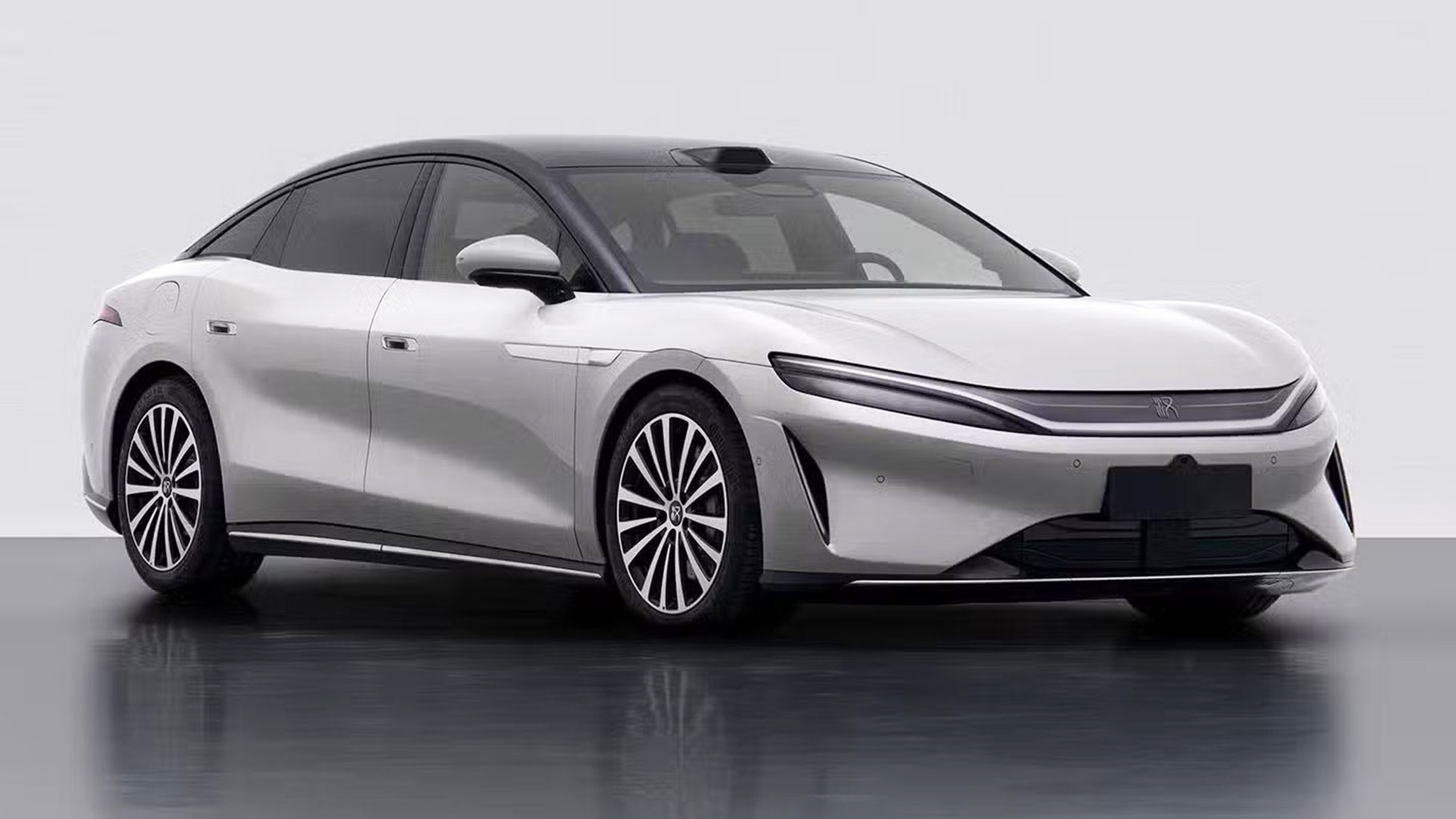 BYD 그레이트 한, 맥라렌 750S보다 강력한 전기차 - BYD 그레이트 한 전면 디자인