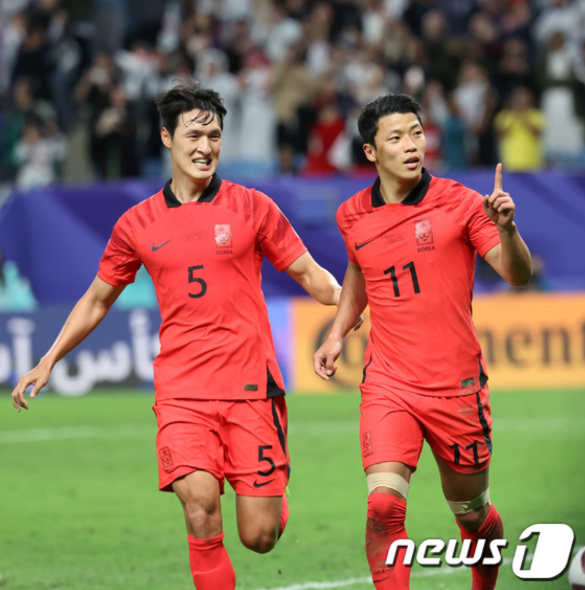 골 세리머니 황희찬