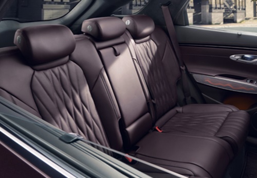 제네시스 GV70 가격표 이미지 입니다.