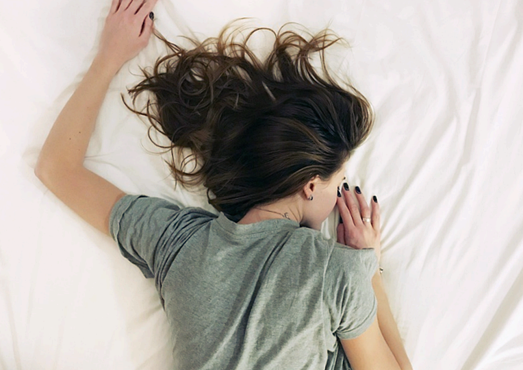 클라인 레빈 증후군, 잠들면 깨지 않는 희귀 수면 질환(원인, 증상)