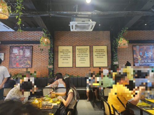 베트남 나트랑 안토이 식당 내부