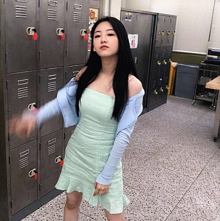 배우-조이현