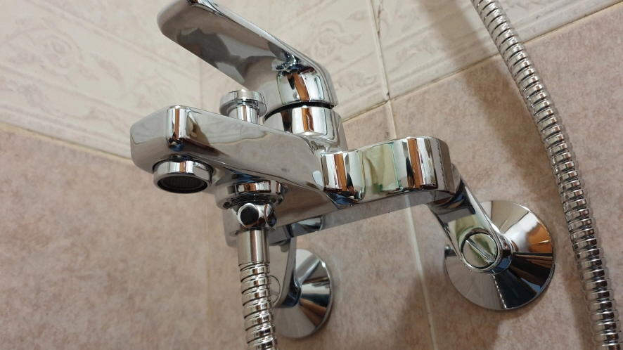 샤워기 호스 연결