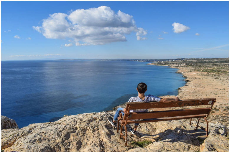 멍때리며 보는 세상: 스마트폰 없이 버틴 오후