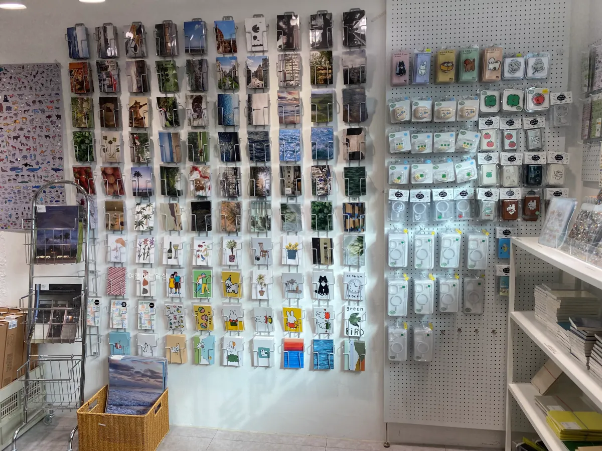 수원-놀거리-소품샵-투어-사소한-오예-펜코-컬러펜-마테-노트-문구-구경