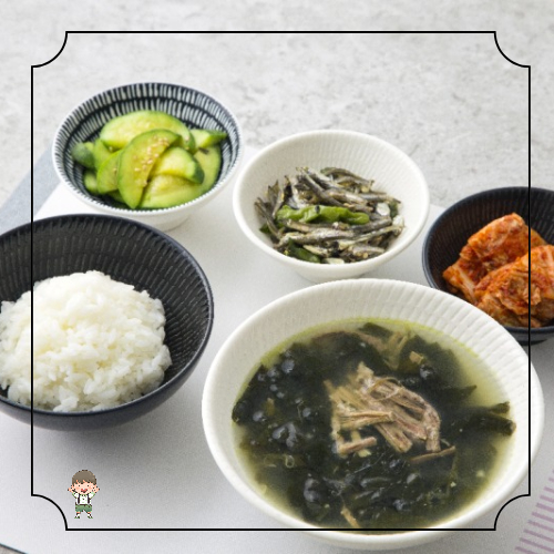 미역국: 최고의 산후조리 음식