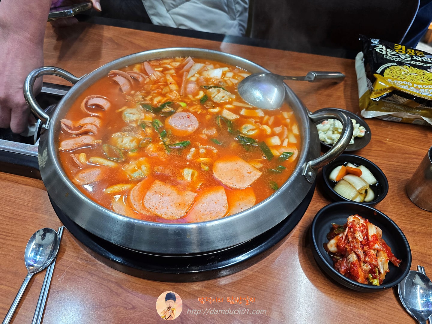 섞어 부대찌개