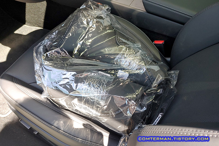 테슬라 모델3 하이랜드 도어씰 패드