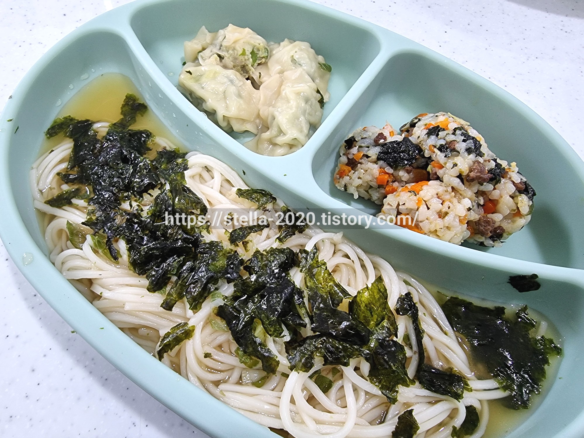 자기주도이유식 하기 좋은 이유식식판 에디슨 유아식판 자기주도이유식 하기 좋은 이유식식판 에디슨 유아식판