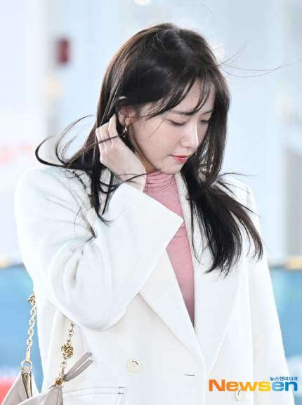 윤아