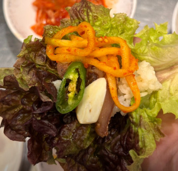 생생정보 믿고 떠나는 스타의 고장 김요한 정선 연탄구이 뒷고기 갈매기살 갈비 삼겹살 맛집