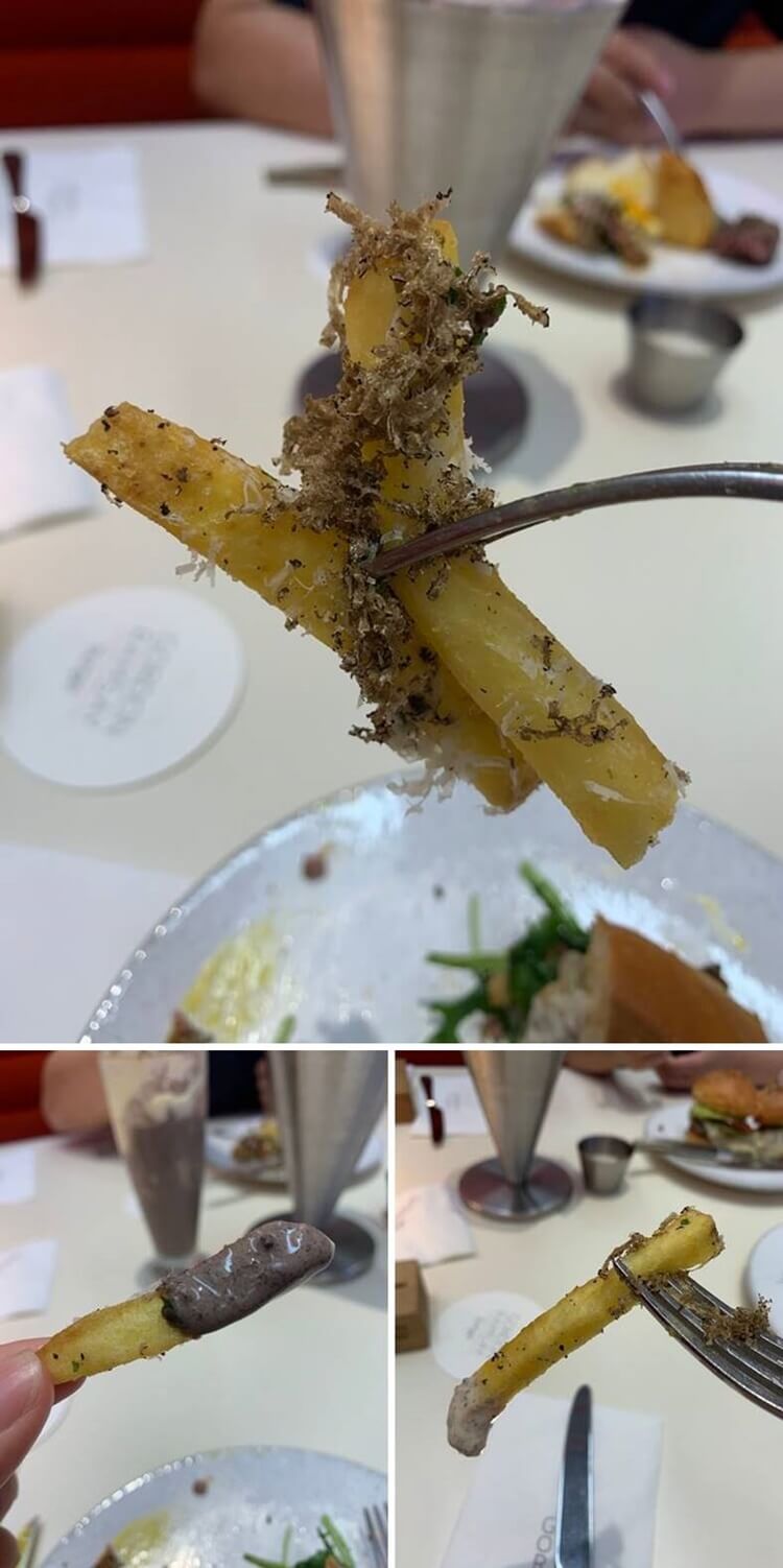 소스와 셰이크에 찍어먹는 감자튀김