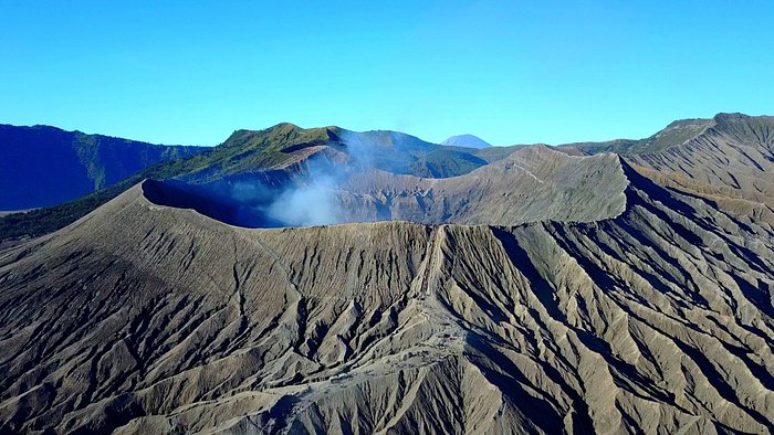 수마르토 산 (Mount Bromo)