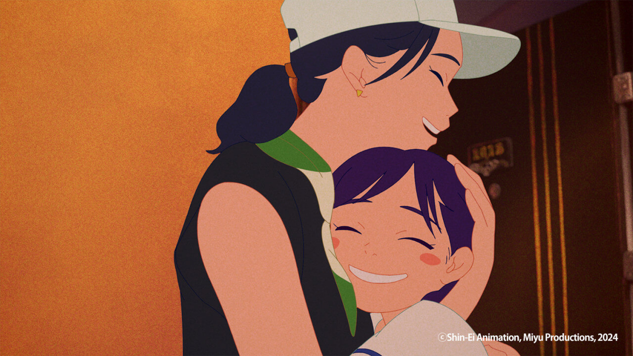 카린이 엄마와 재회 후 포옹하는 모습