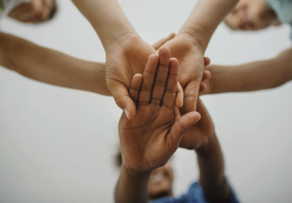 비교가 일상이 된 집에서 자라는 마음