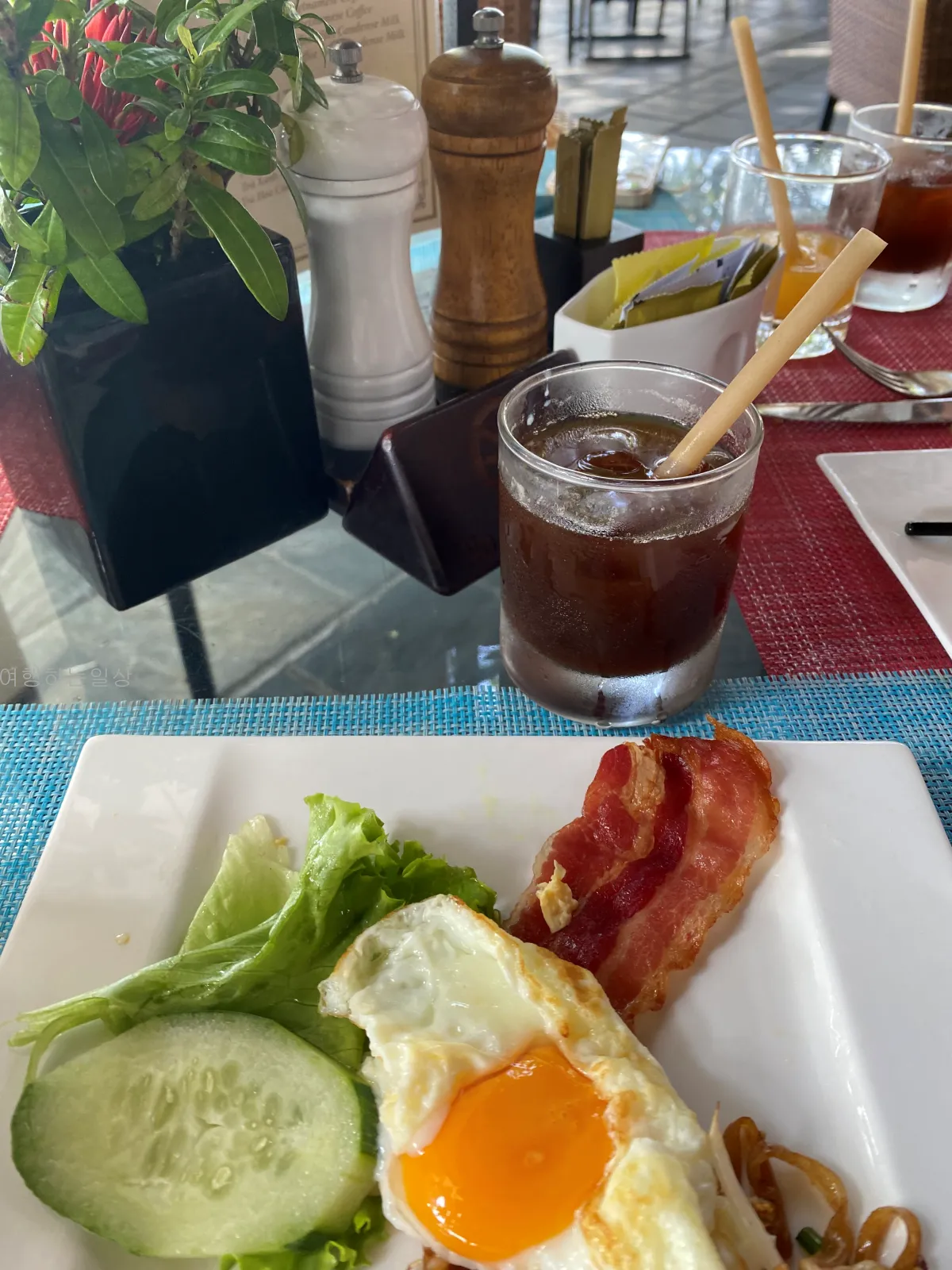 베트남-나트랑-아미아나리조트-조식-후기-꼭-먹어봐야하는-음식-추천(반세오&amp;#44;쌀국수&amp;#44;과일-등)