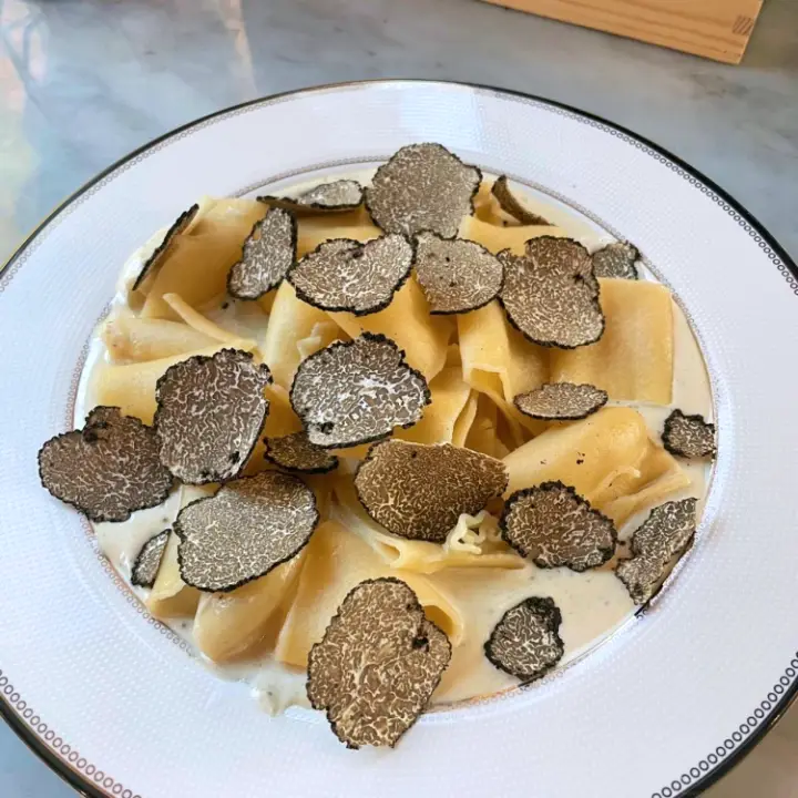 먹킷리스트 별난 이탈리아 요리 아란치니 리코타치즈 콘킬리에 맛집 신촌역 맛집